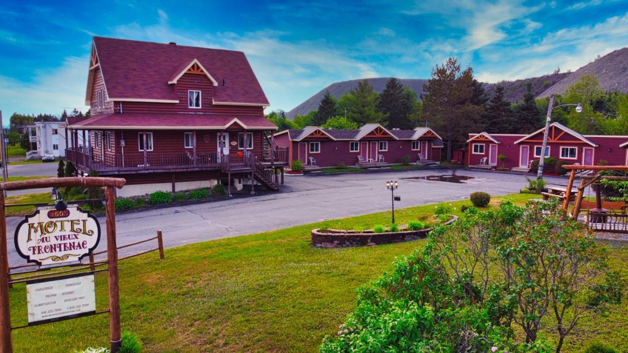 Motel Au Vieux Frontenac Thetford Mines Eksteriør billede