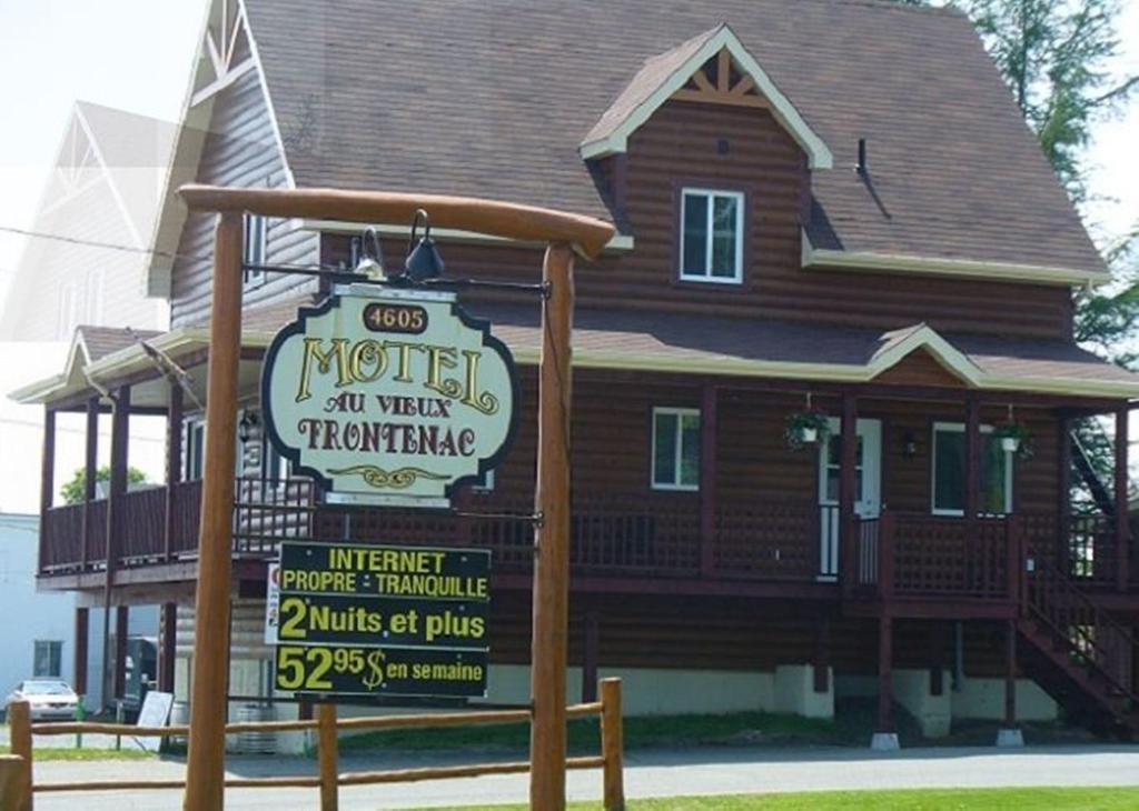 Motel Au Vieux Frontenac Thetford Mines Eksteriør billede