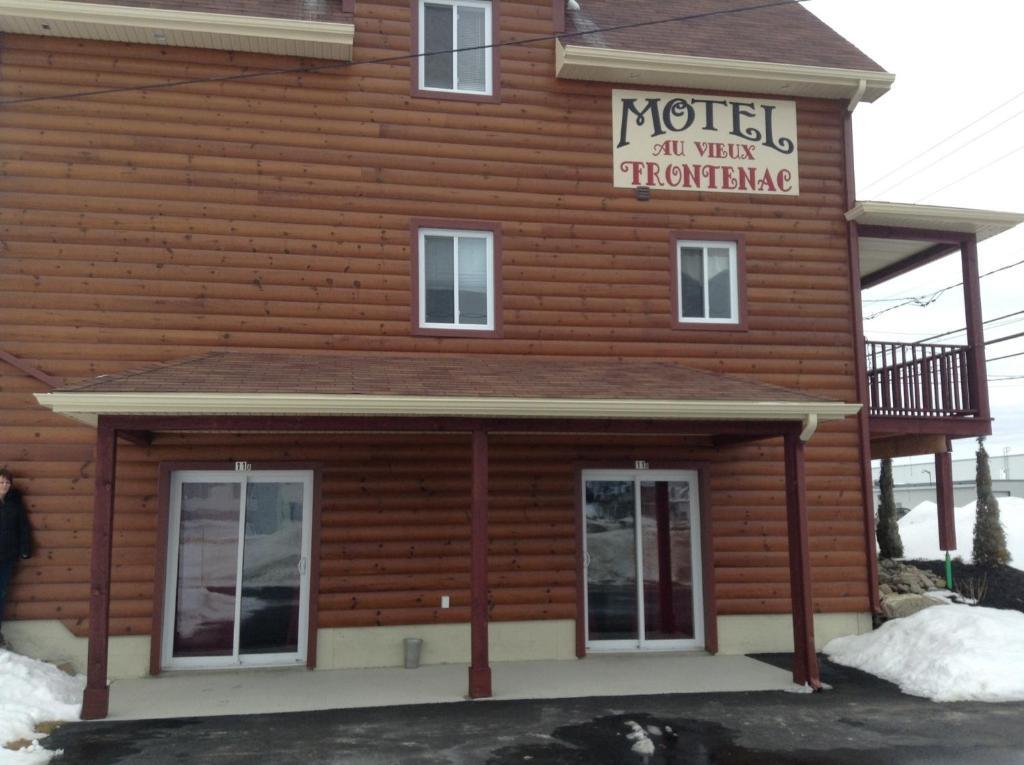 Motel Au Vieux Frontenac Thetford Mines Eksteriør billede
